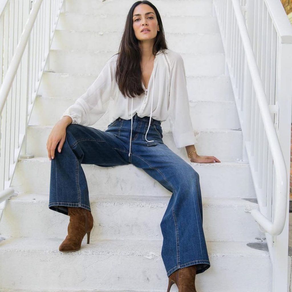 Peasant Top and Distressed Jeans