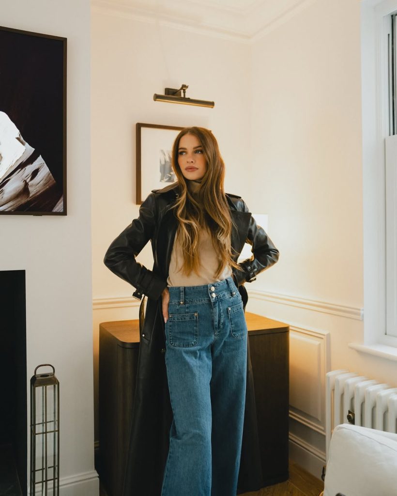 Trench Coat with Skinny Jeans