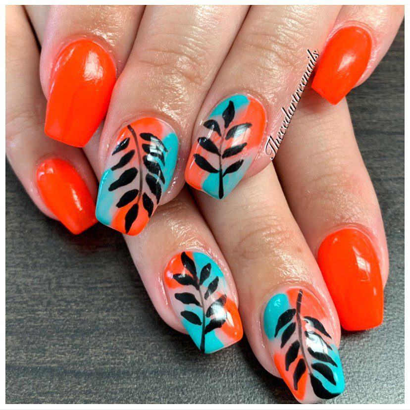  Tropical Leaf Nail Art
